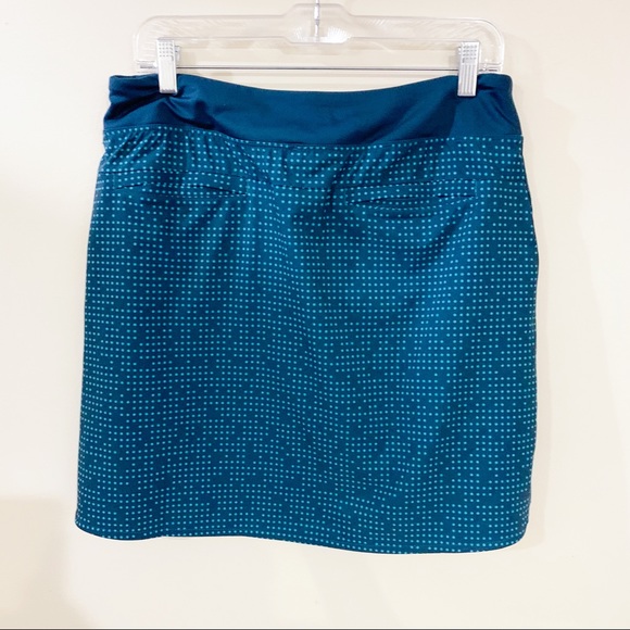 Nike Turquoise Golf Skirt Size Medium - Picture 2 of 6